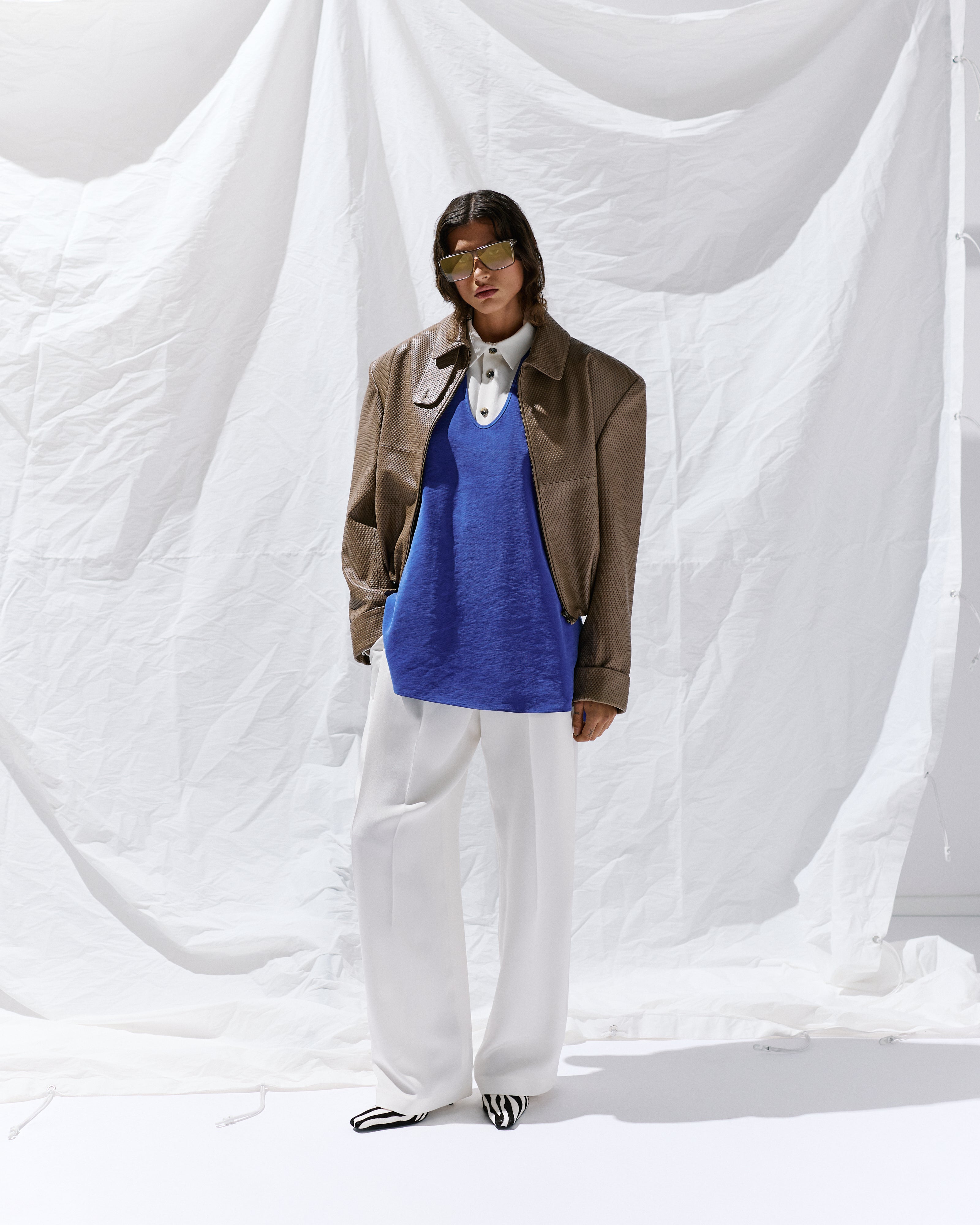 LEATHER BOMBER JACKET