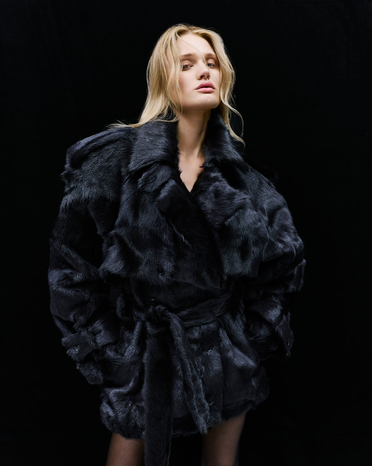 SHEEPSKIN CROPPED TRENCH COAT