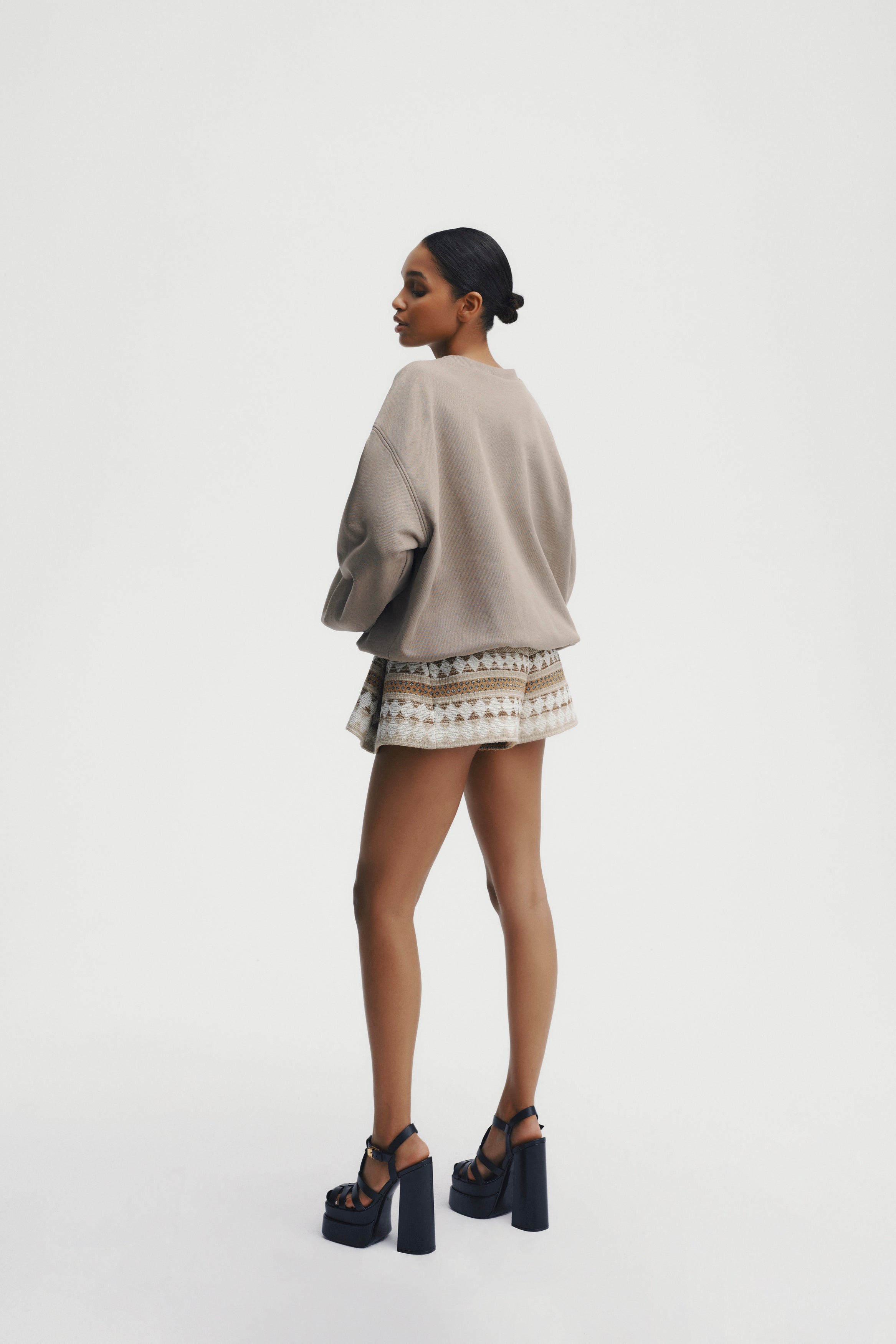 Bushra Sweatshirt