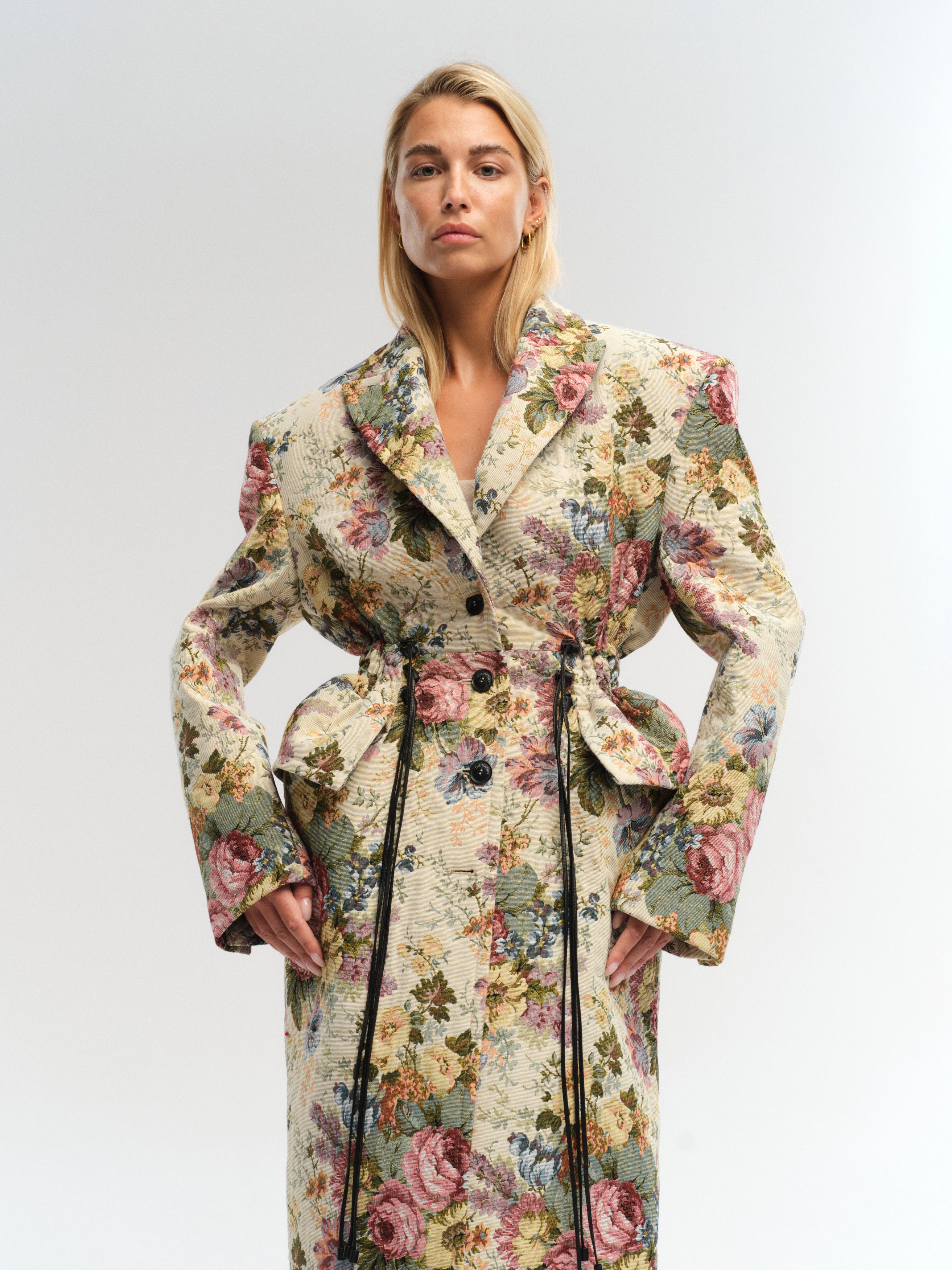 ANDROMEDA COAT IN JACQUEARD