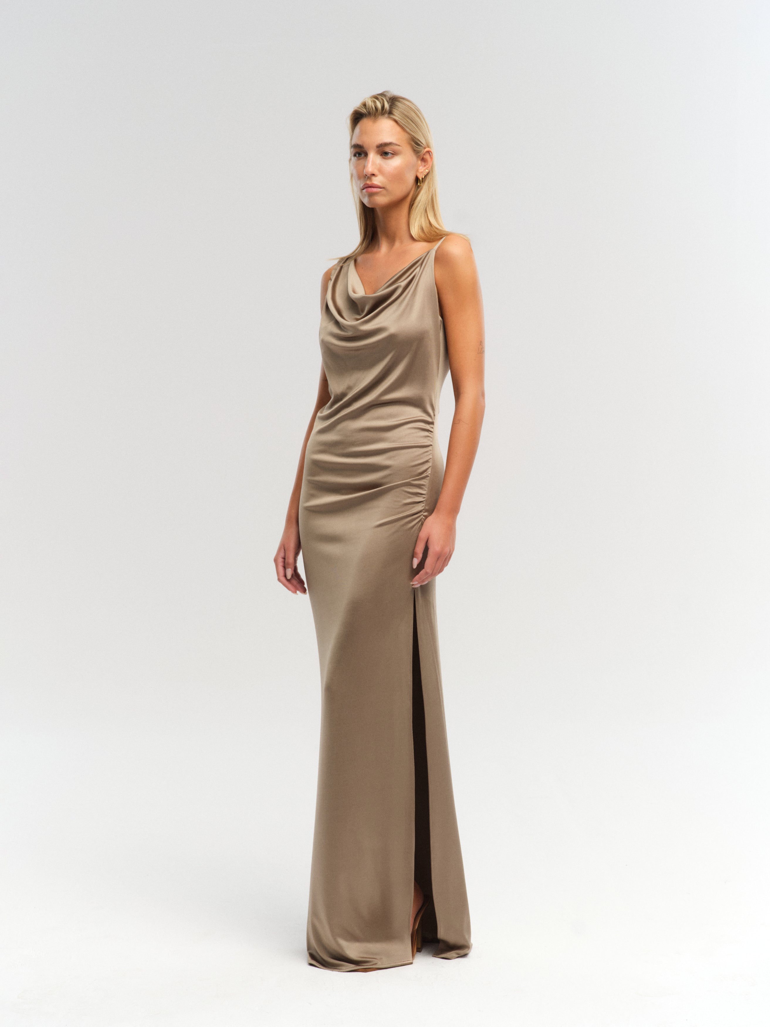 UPPSALA IN TAUPE
