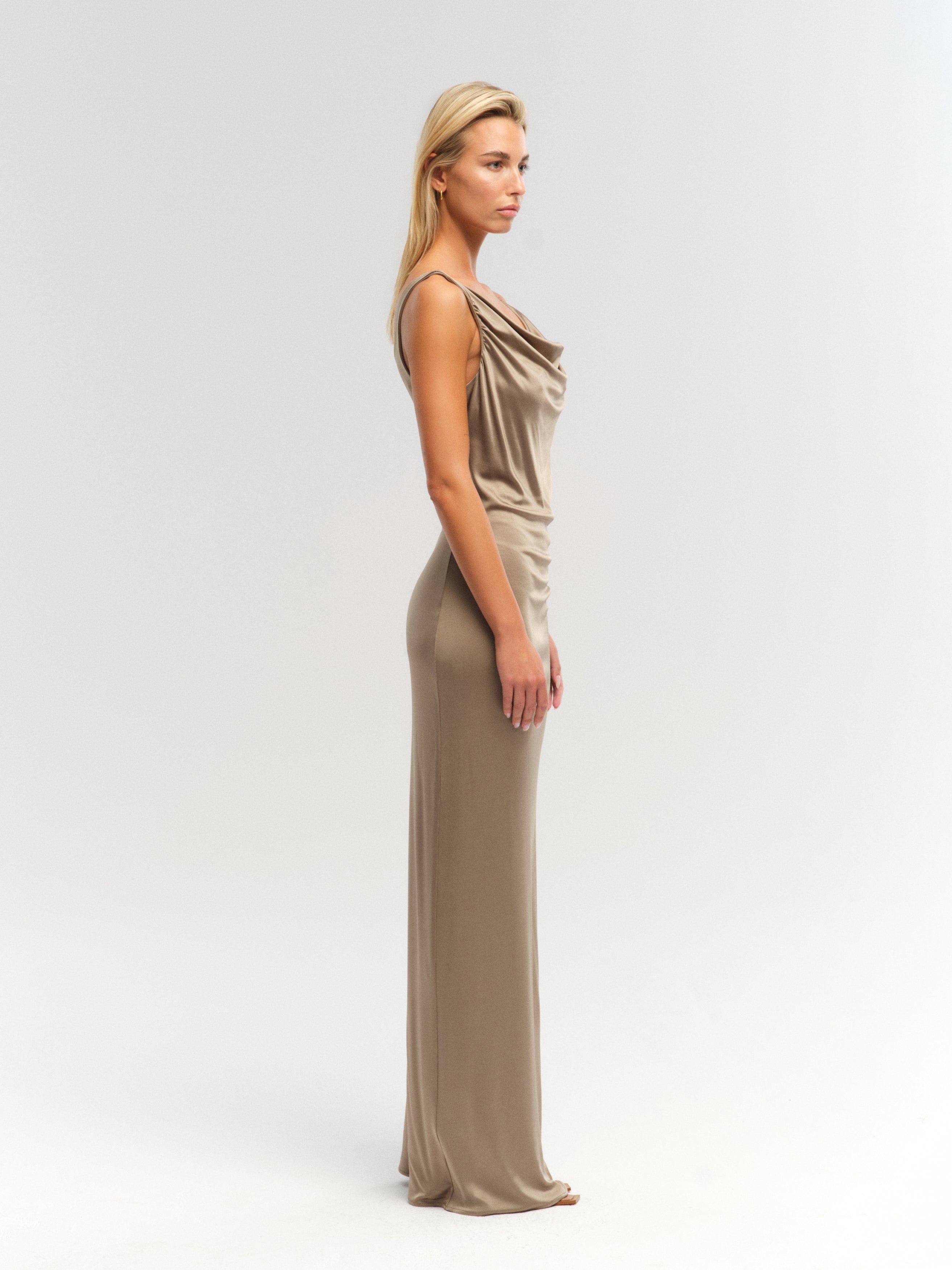 UPPSALA IN TAUPE