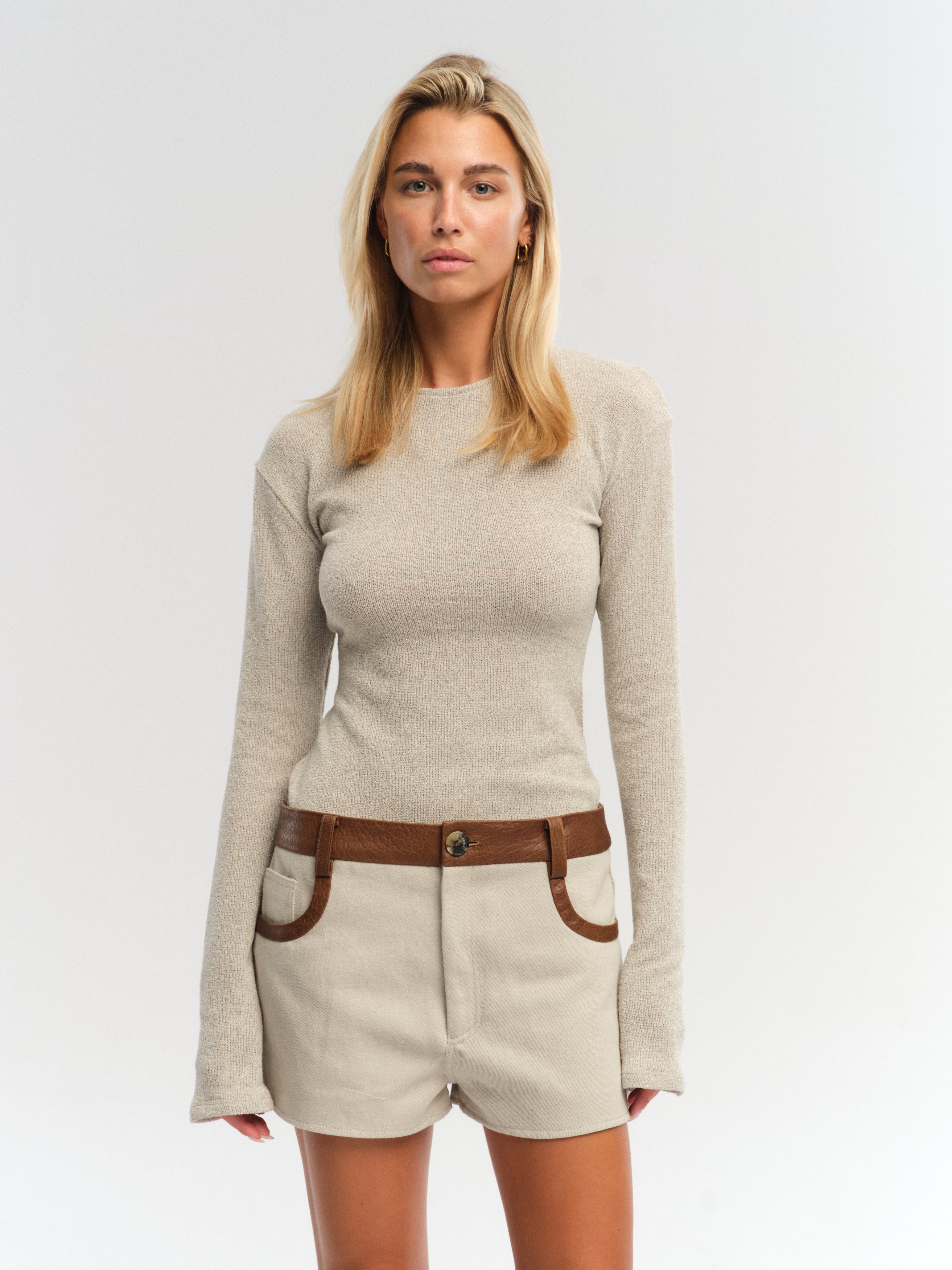 CERGY IN BEIGE JERSEY