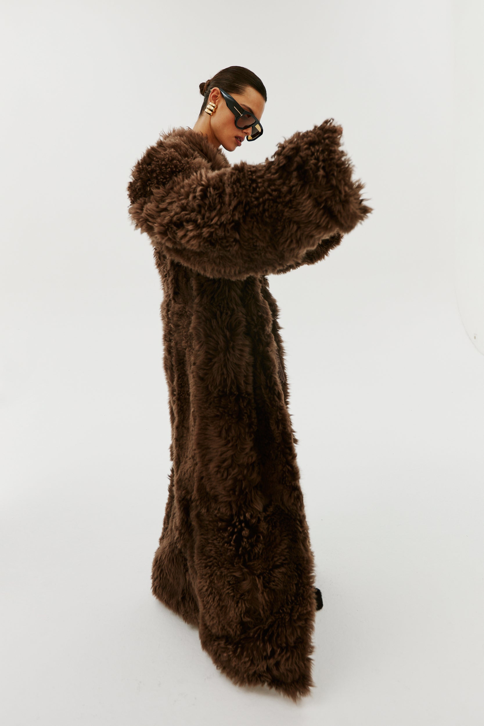 GENOA MAXI FUR IN BROWN
