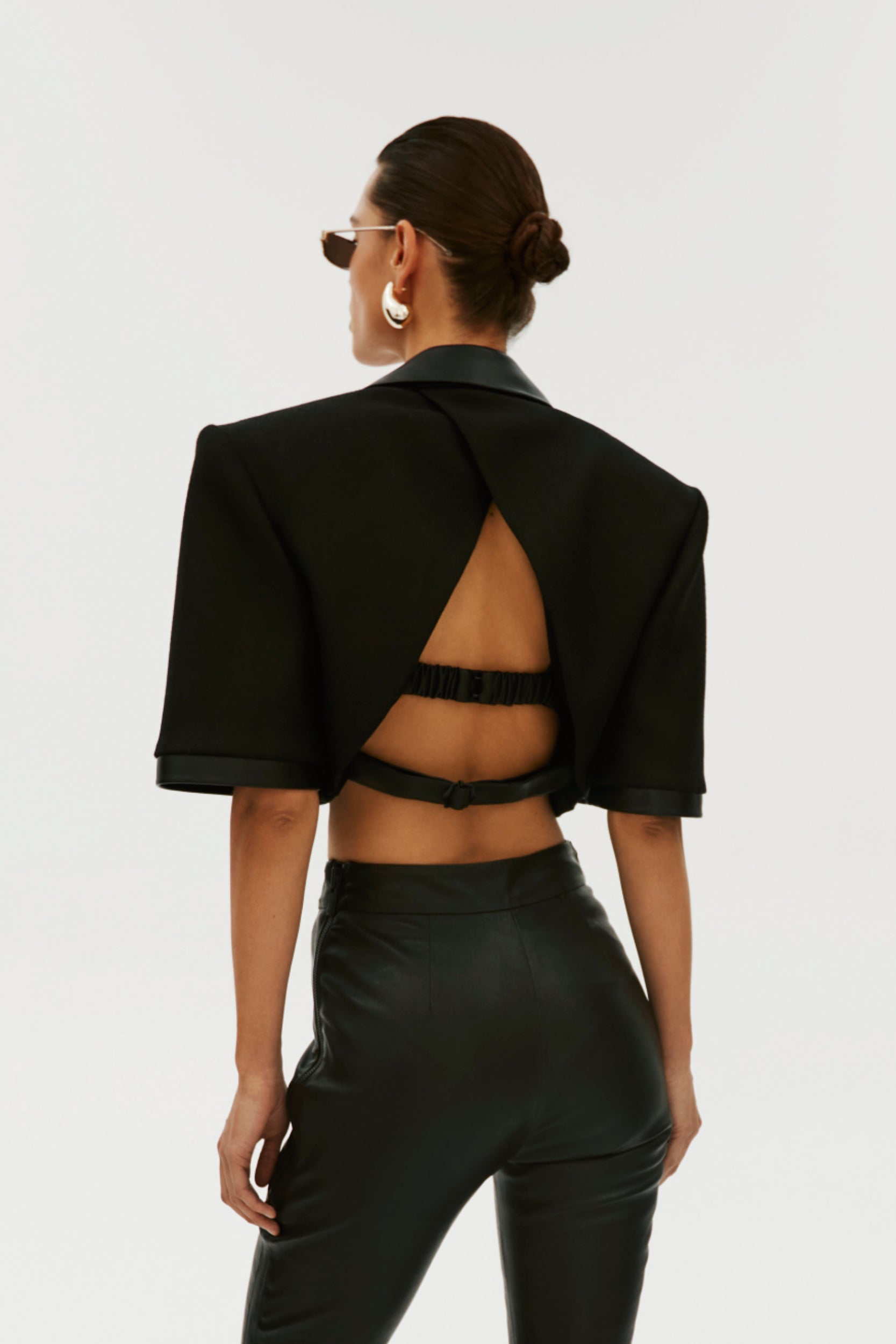 ROVEN CROPPED BLAZER