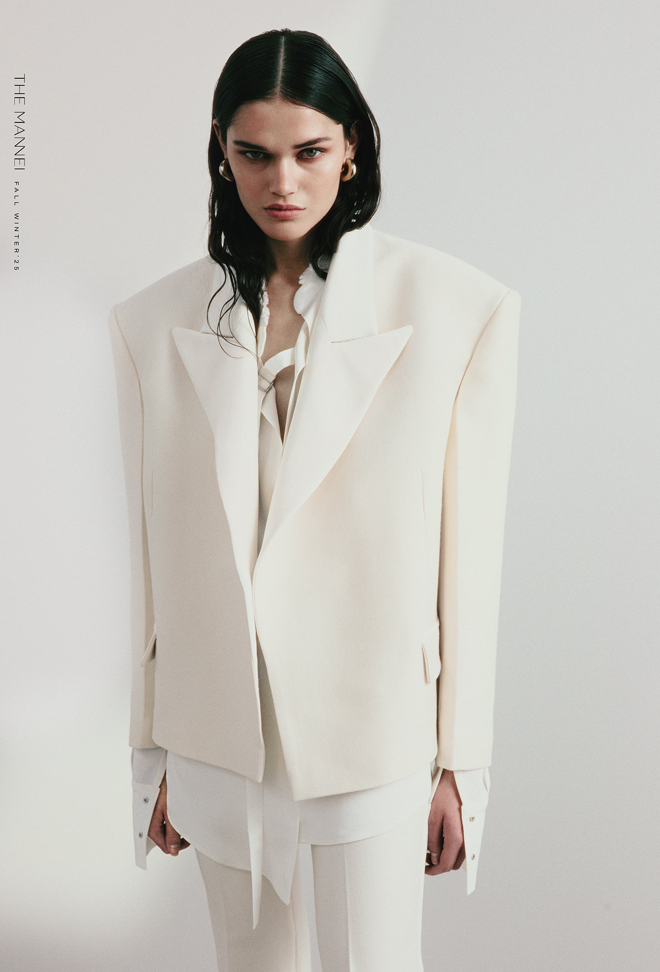 CREAM CLASSIC WOOL BLAZER