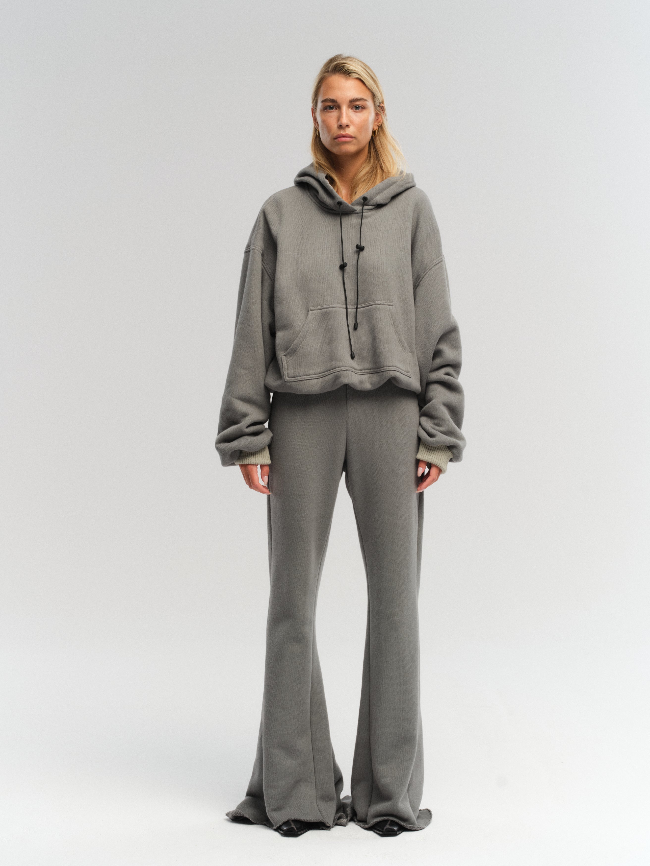 MERGAR PANTS IN GREY