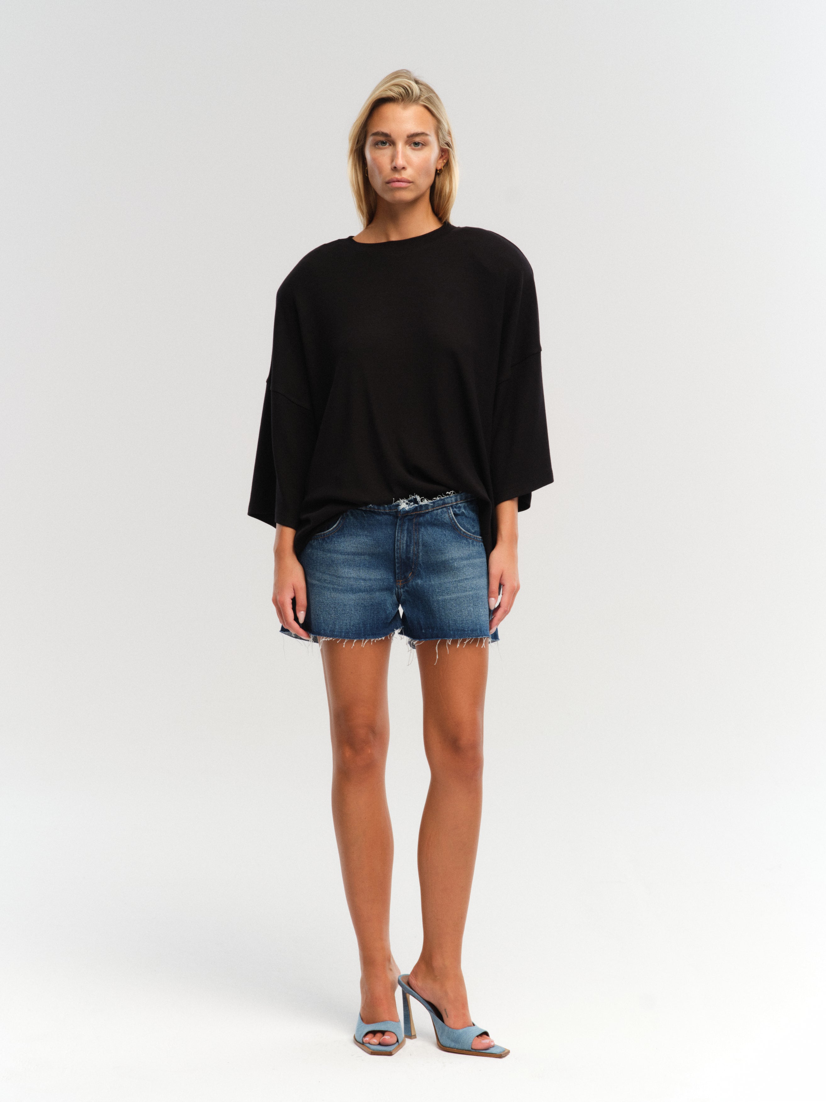 ATELLA SHORTS