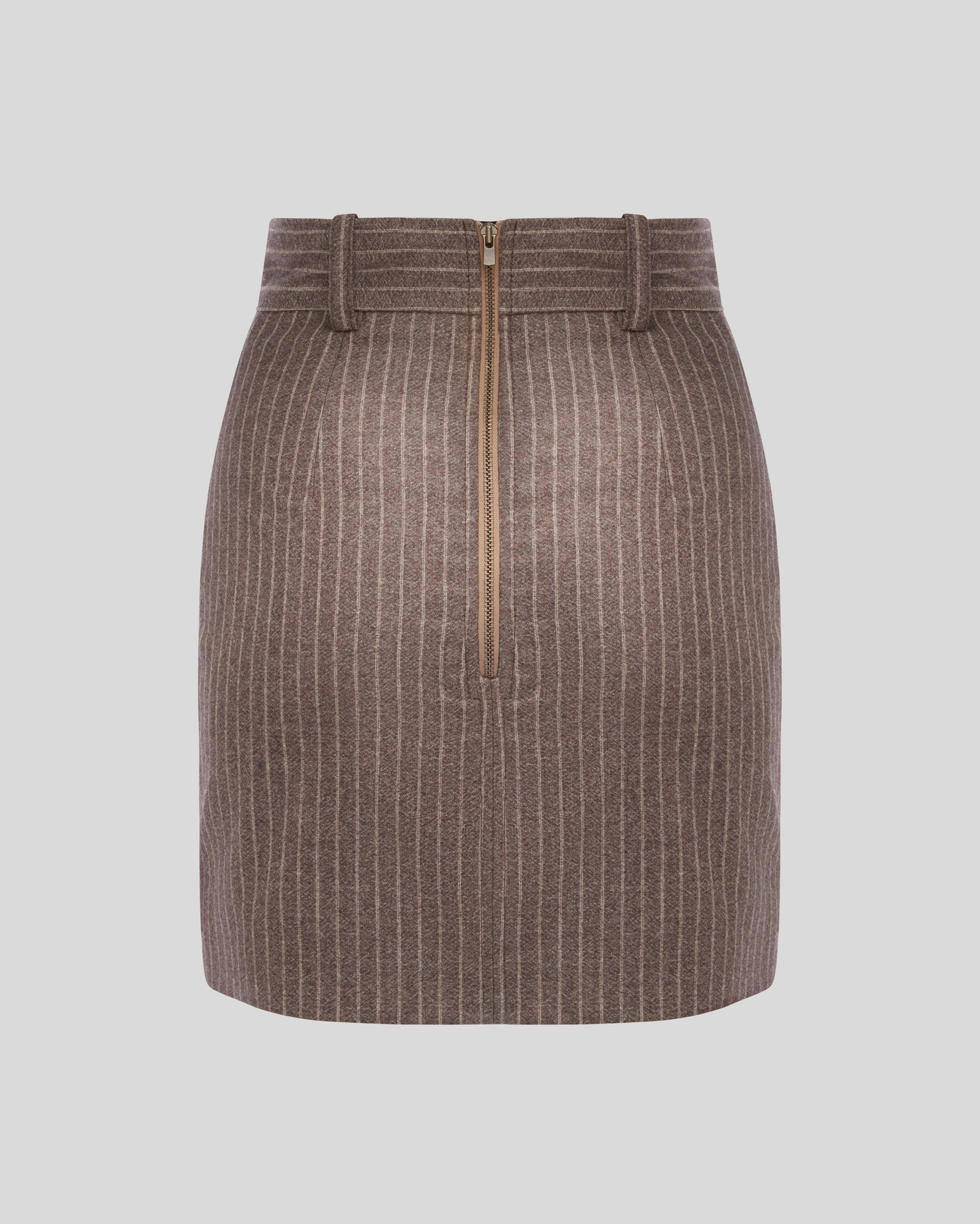 AW25024